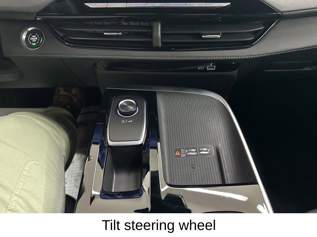 Used 2025 Buick Enclave Preferred image 45