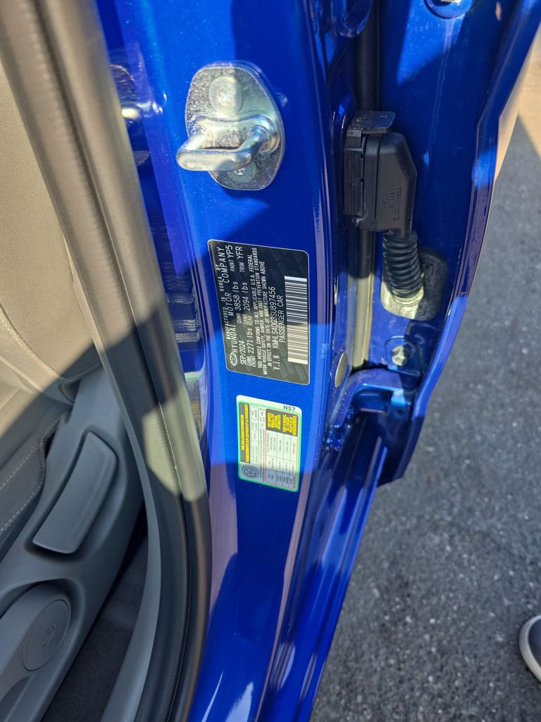 Used 2025 Hyundai Elantra SEL FWD image 29