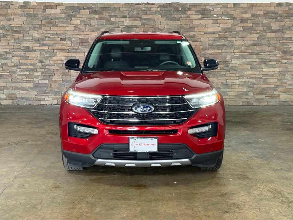 Used 2024 Ford Explorer XLT w/ Equipment Group 202A AWD/4WD image 35