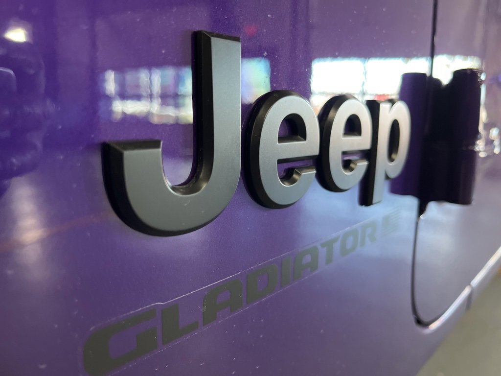 New 2026 Jeep Gladiator Sport image 12