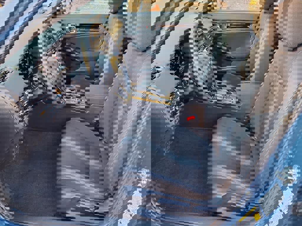 Used 2025 Honda Civic Sport image 13