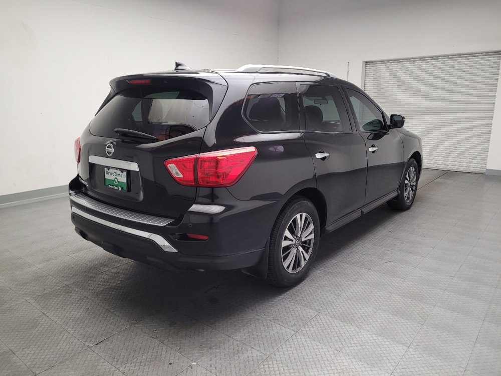 Used 2020 Nissan Pathfinder S FWD image 9