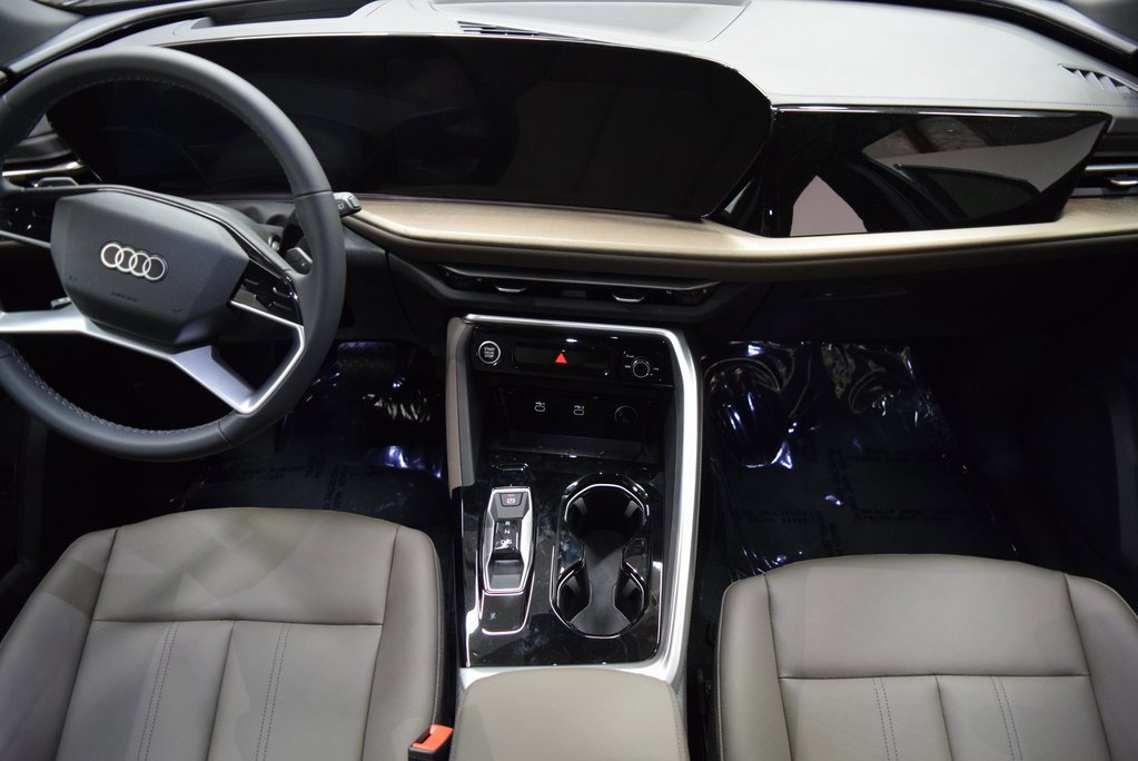 New 2025 Audi Q5 Premium Plus image 8