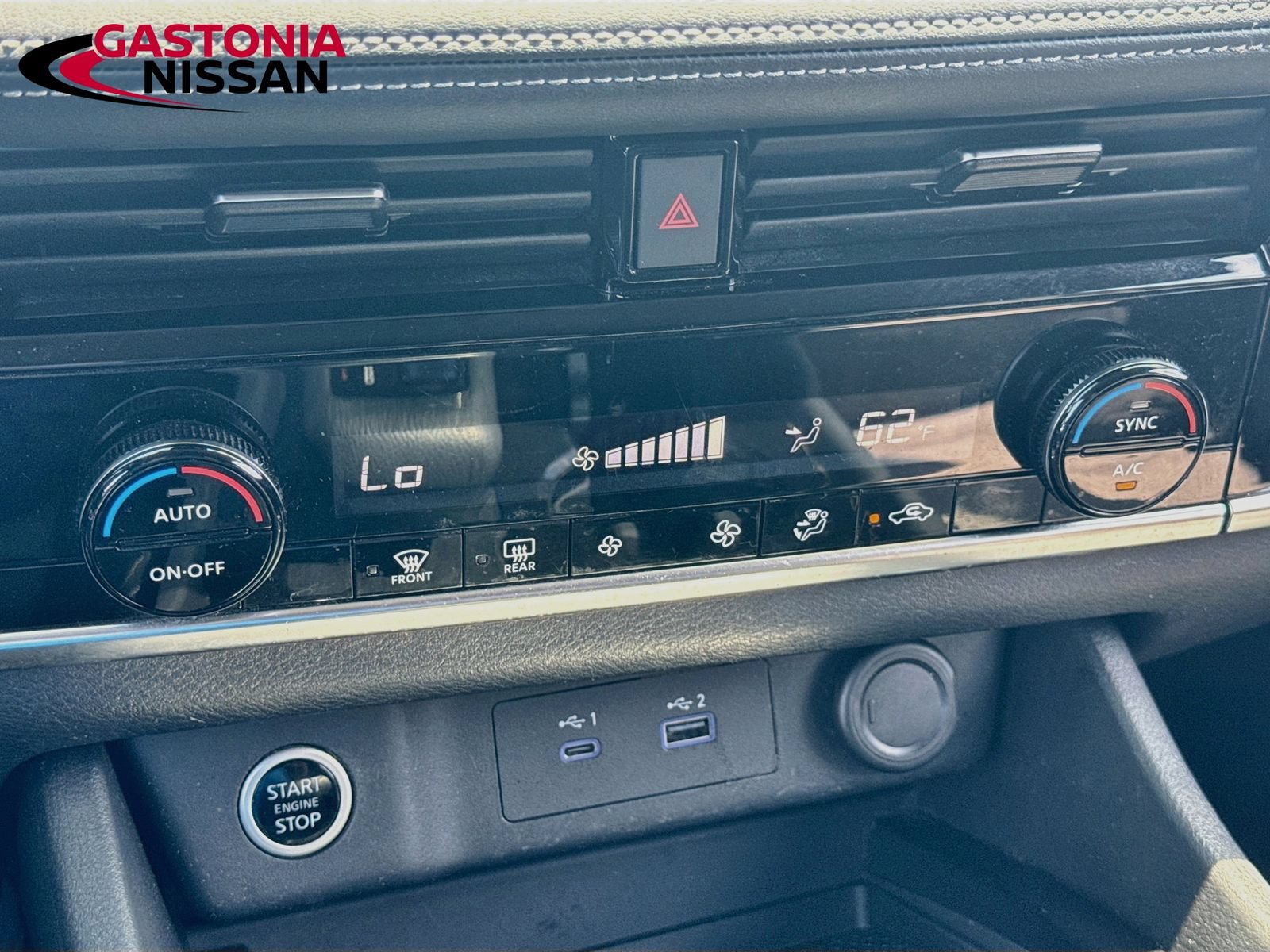 Used 2022 Nissan Rogue SV FWD image 19