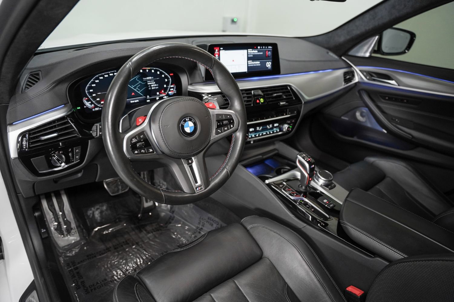 Used 2020 BMW M5 w/ Executive Package image 52