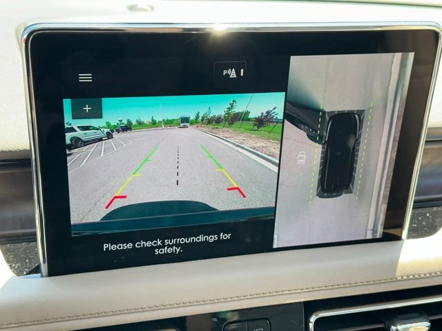 Used 2022 Lincoln Aviator Reserve w/ Elements Package Plus AWD/4WD image 32