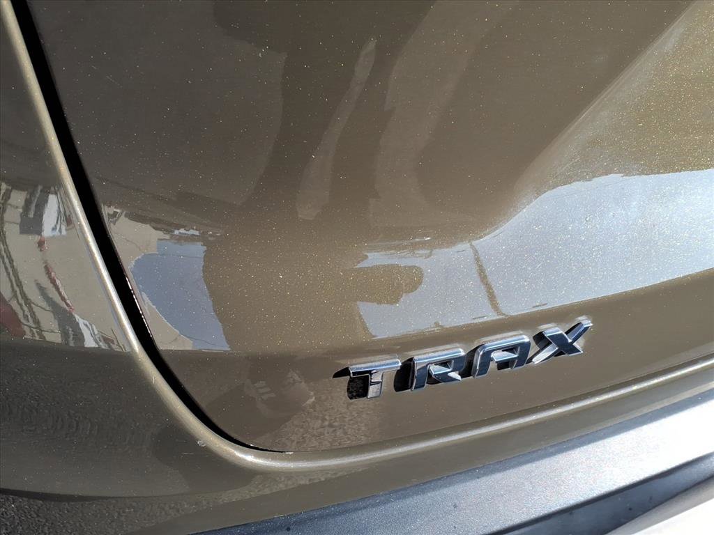 Used 2024 Chevrolet Trax ACTIV w/ Sunroof Package image 10