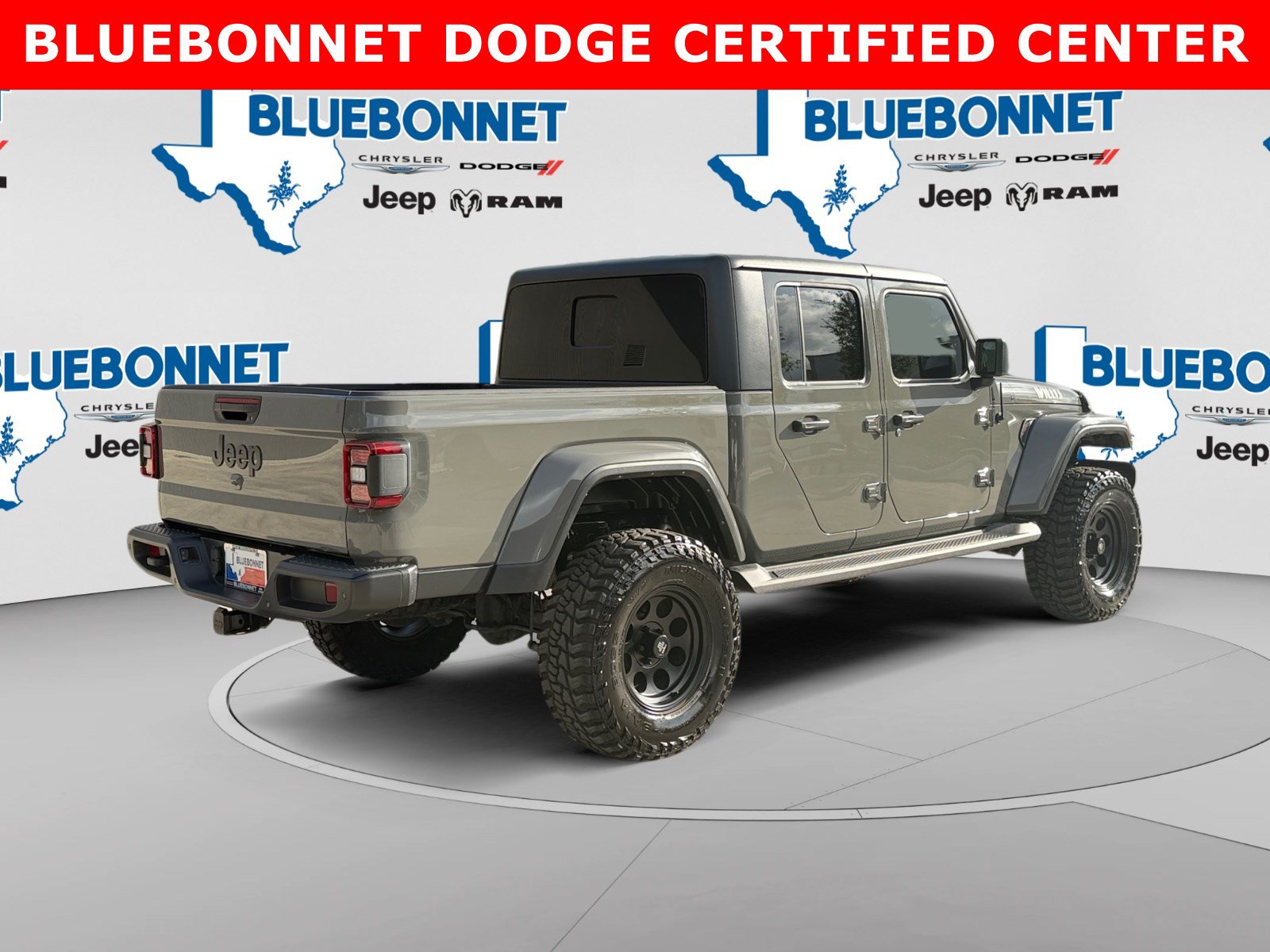 Used 2022 Jeep Gladiator Sport AWD/4WD image 5