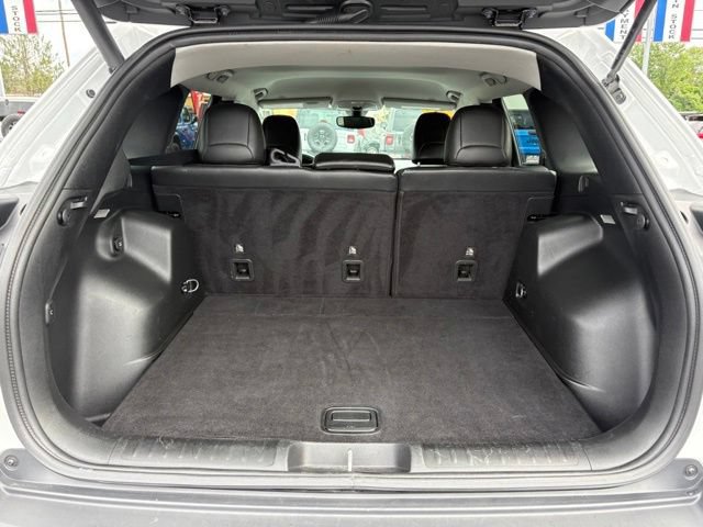 Used 2019 Jeep Cherokee Limited FWD image 28