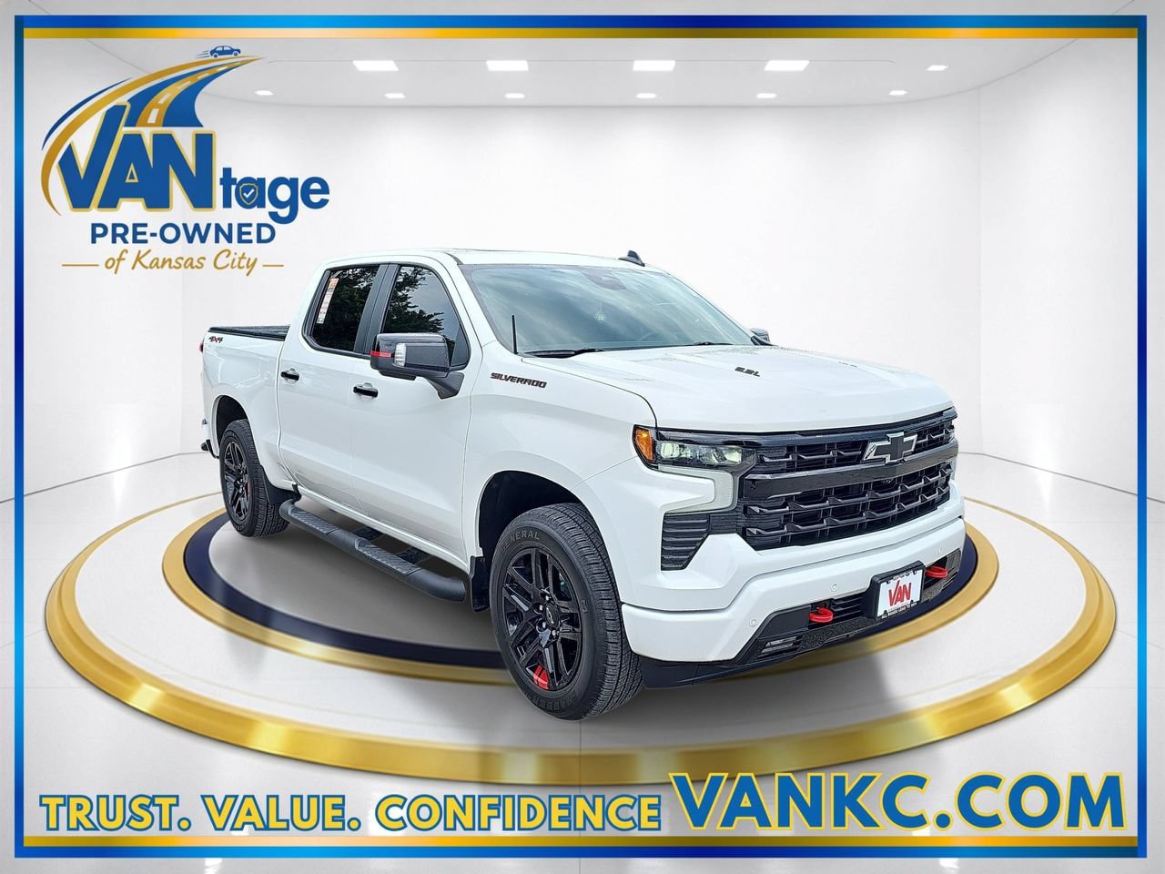 Certified 2026 Chevrolet Silverado 1500 RST w/ Redline Edition AWD/4WD image 3