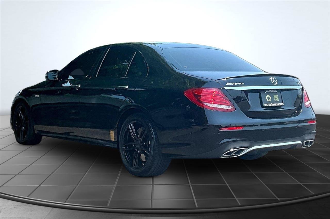 Used 2018 Mercedes-Benz E 43 AMG 4MATIC Sedan image 4