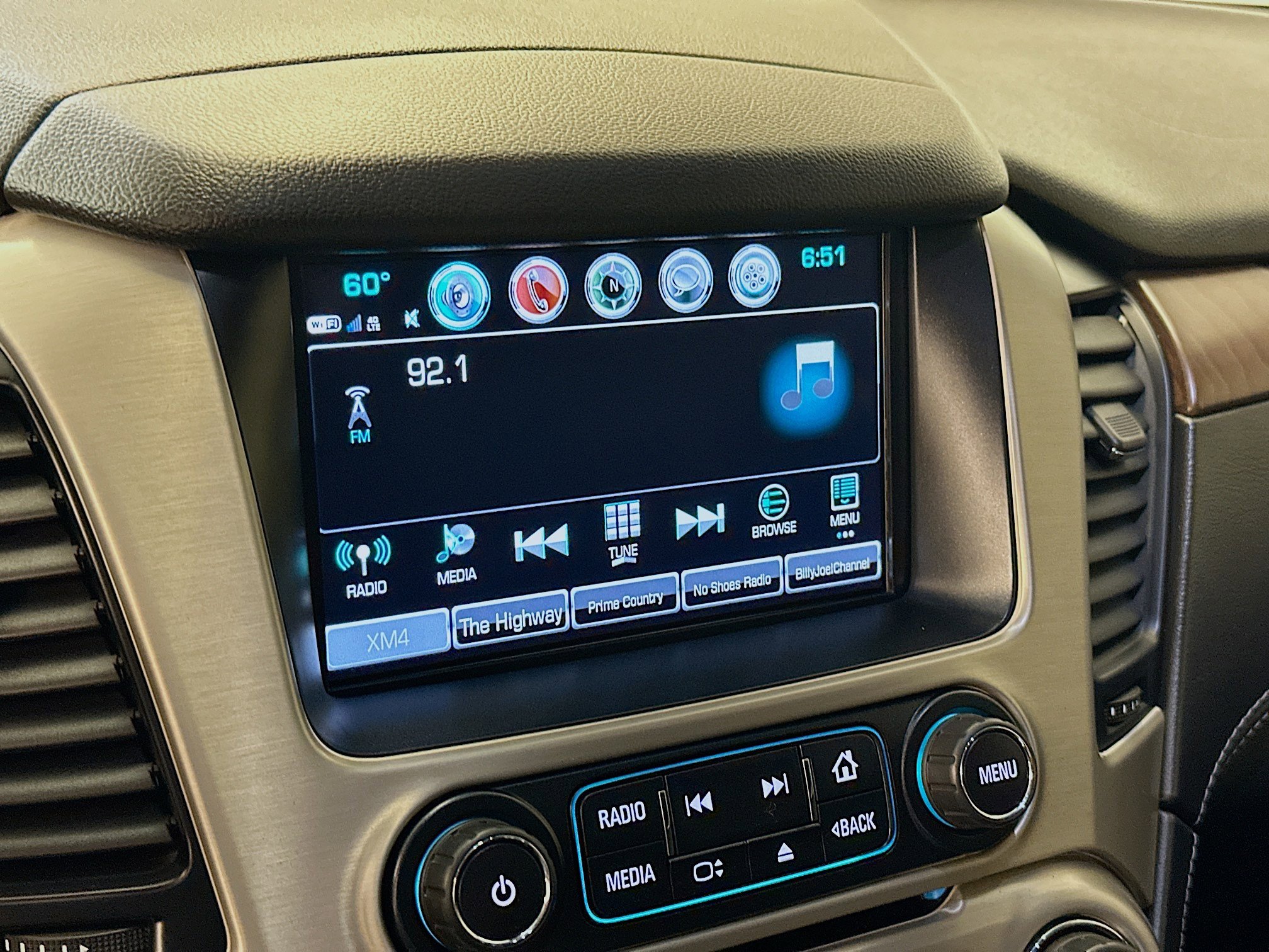 Used 2020 GMC Yukon Denali w/ Denali Premium Package image 21