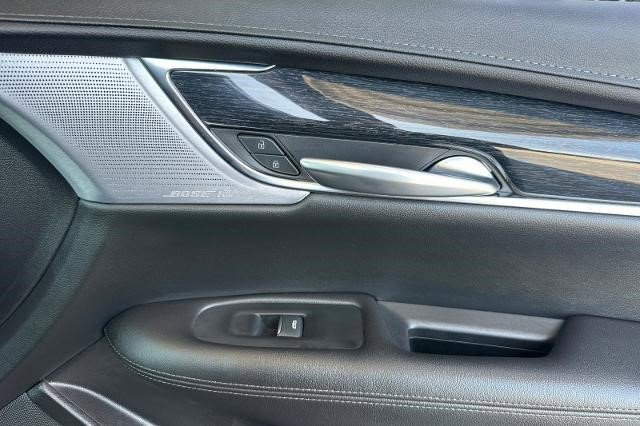 Certified 2023 Cadillac XT5 Premium Luxury w/ Technology Package FWD image 22