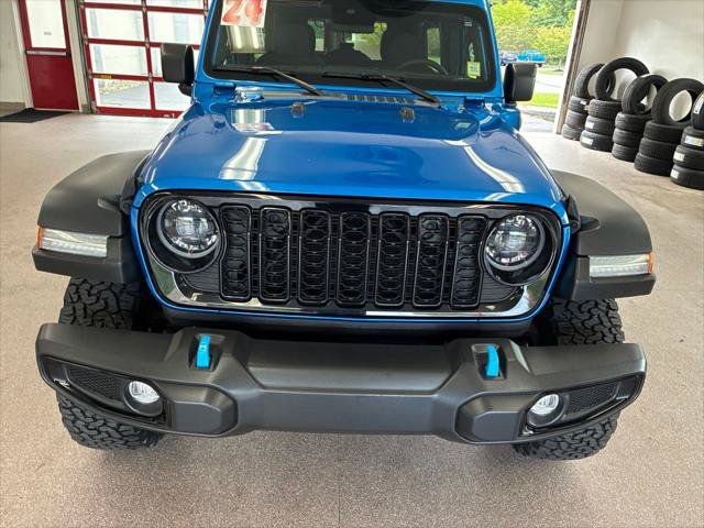 Certified 2024 Jeep Wrangler Unlimited AWD/4WD image 4