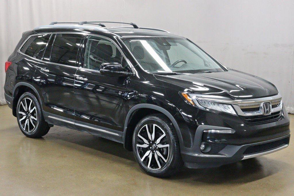 Used 2022 Honda Pilot Touring image 1