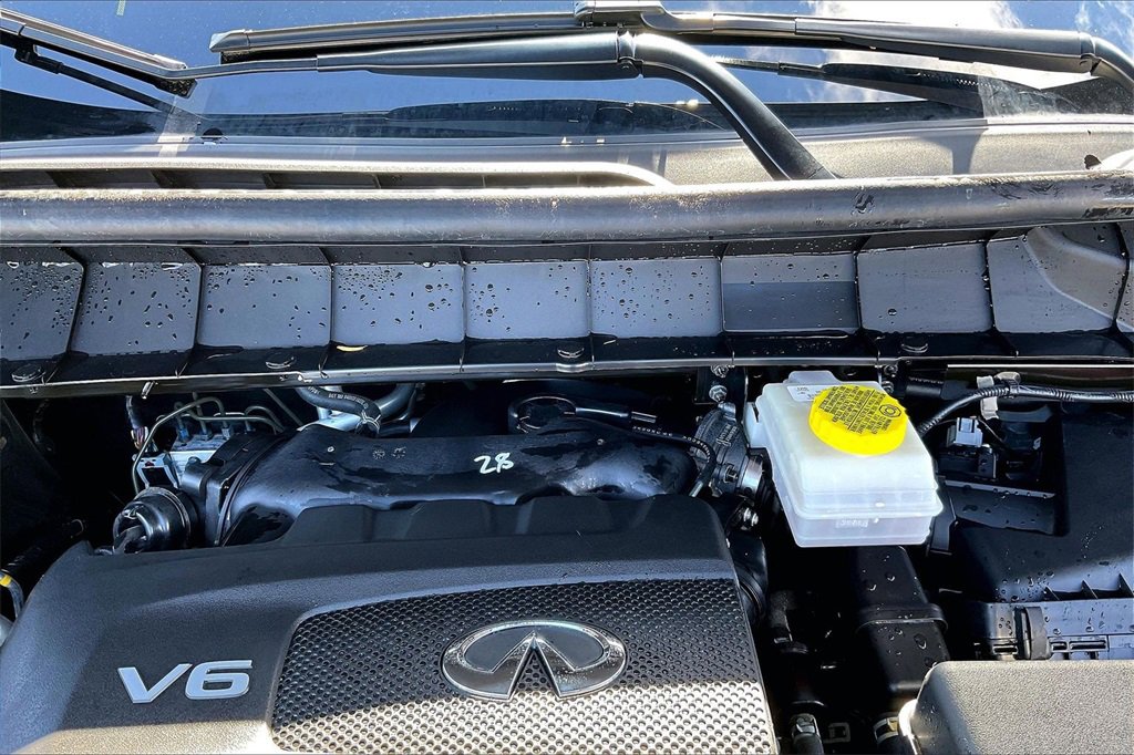 Used 2024 INFINITI QX60 Pure image 10