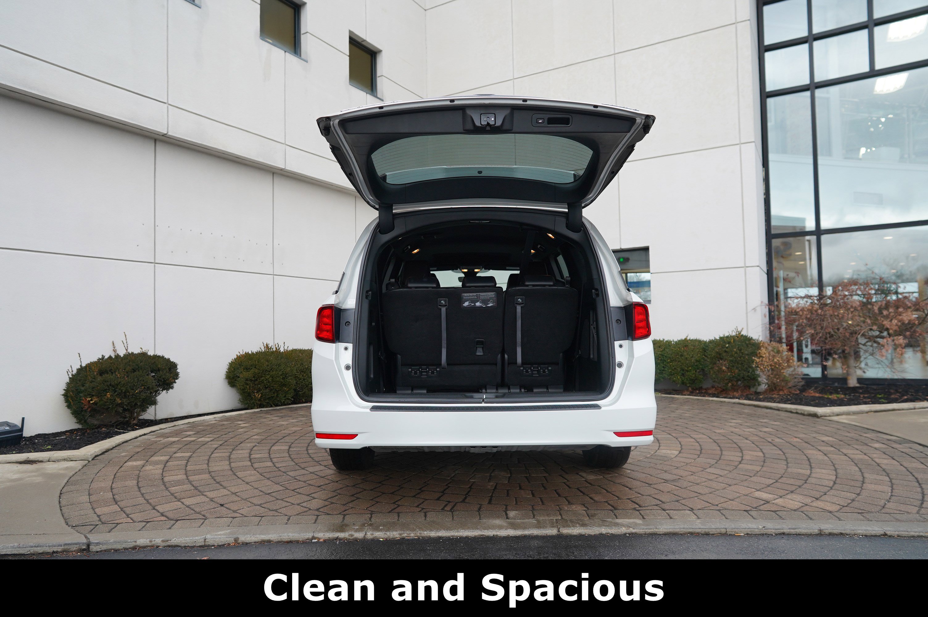 Used 2023 Honda Odyssey Sport image 16