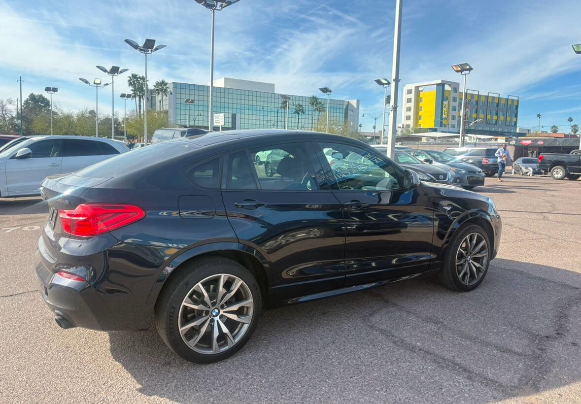 Used 2018 BMW X4 M40i image 4
