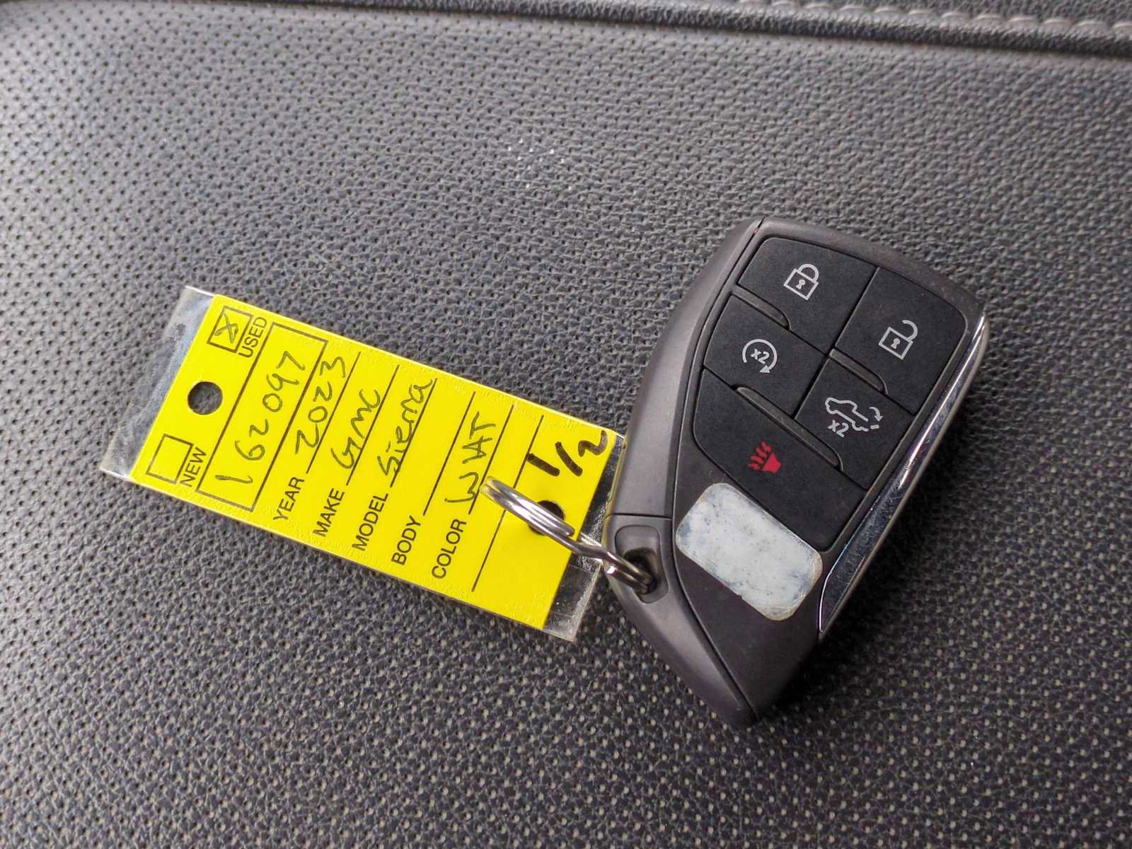 Used 2023 GMC Sierra 1500 SLT w/ SLT Convenience Package AWD/4WD image 31