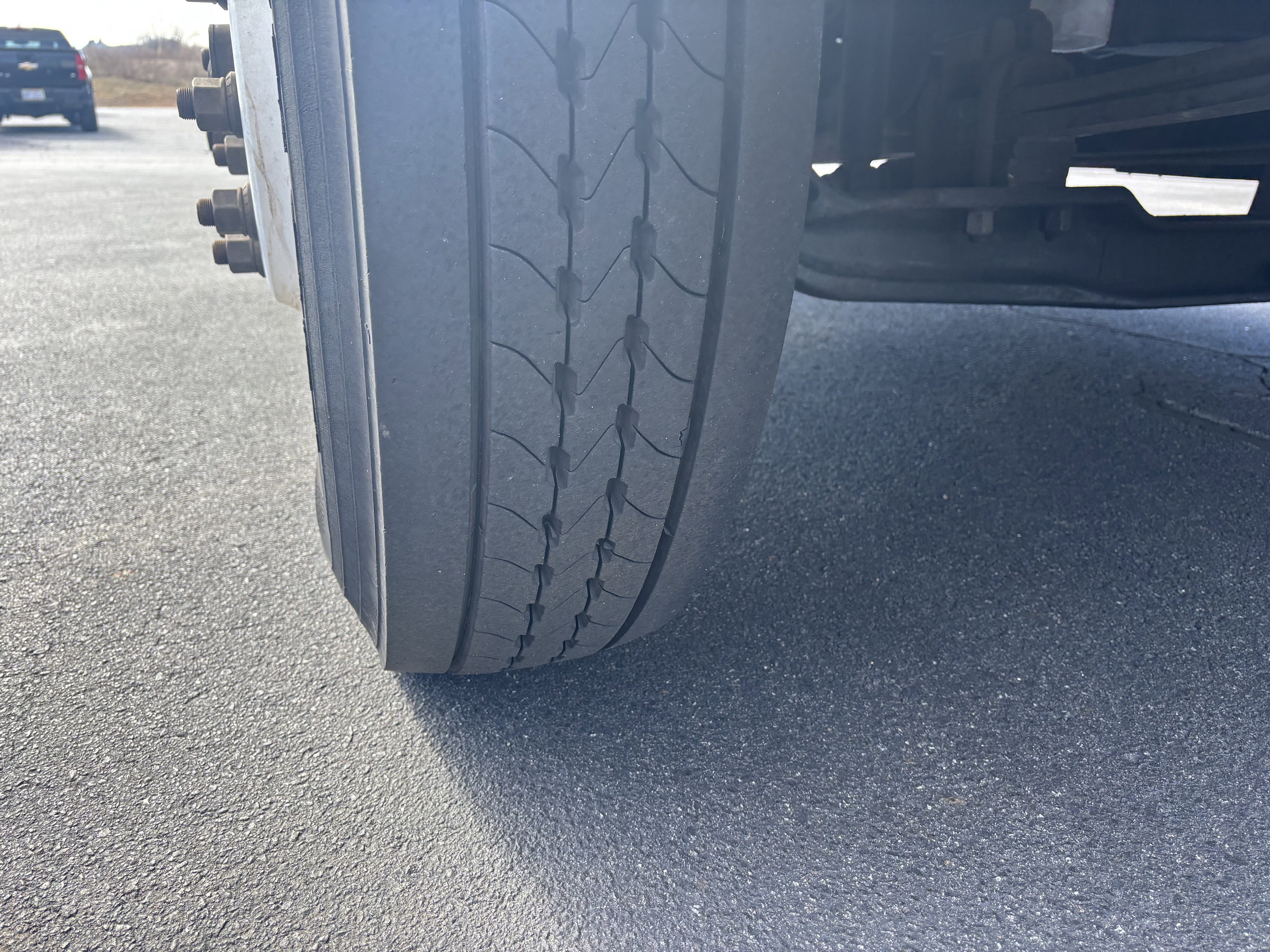 Used 2021 Ford F750 2WD Regular Cab Super Duty image 10