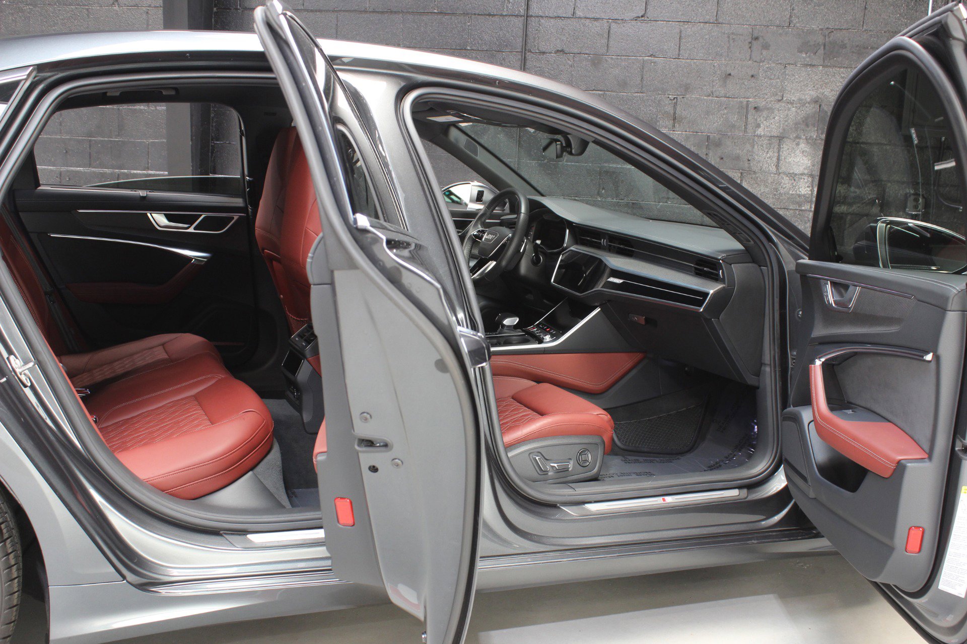 Used 2023 Audi S6 Prestige image 29