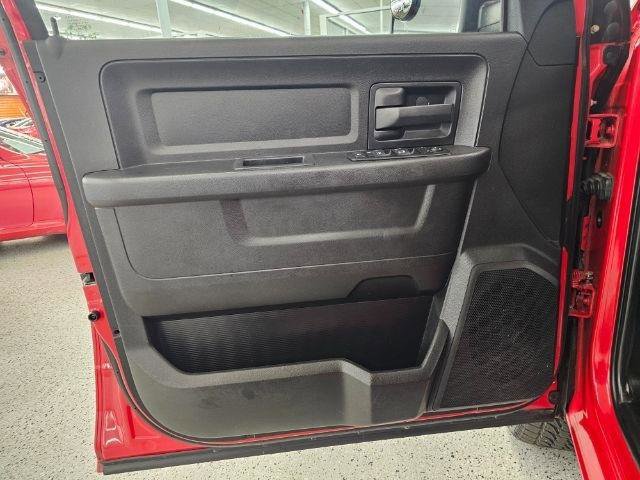 Used 2014 RAM 1500 Express image 25