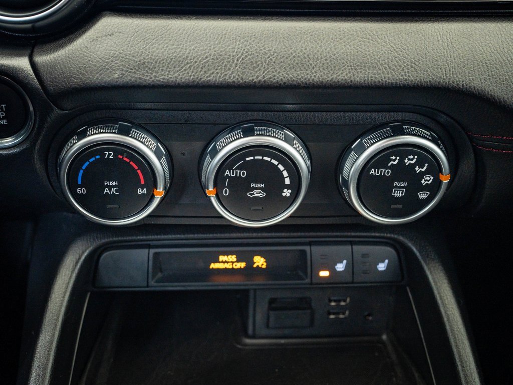 Used 2017 MAZDA MX-5 Miata Grand Touring image 40