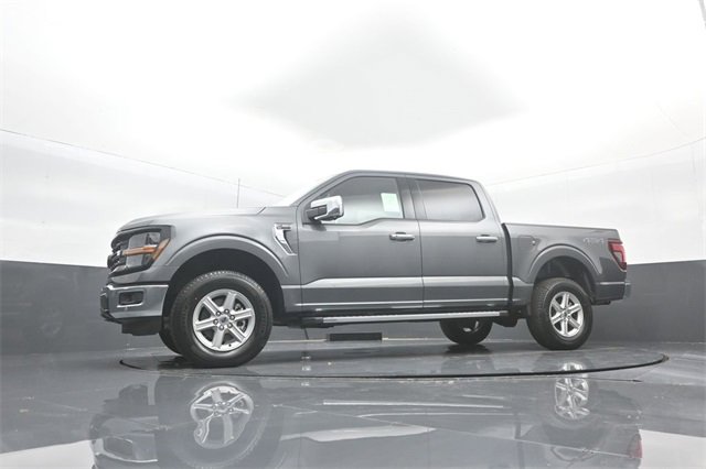 New 2025 Ford F150 XLT w/ Equipment Group 302A MID image 32