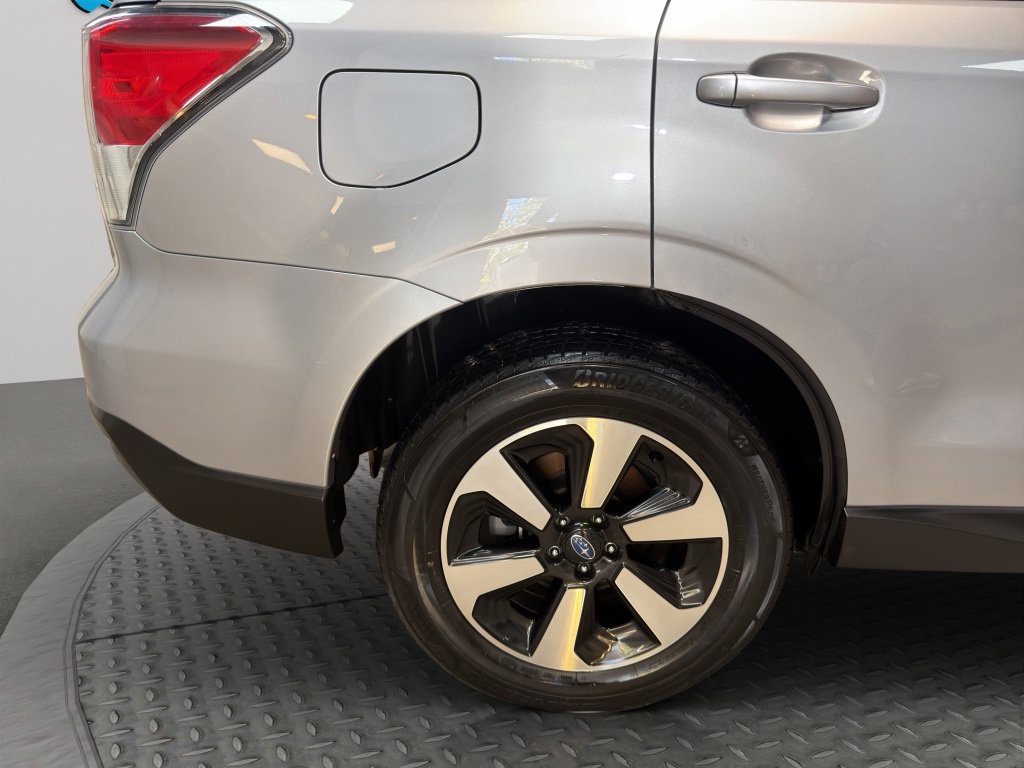 Used 2018 Subaru Forester 2.5i Premium AWD/4WD image 23