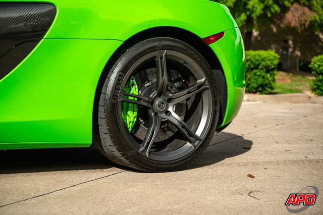 Used 2015 McLaren 650S Spider image 59