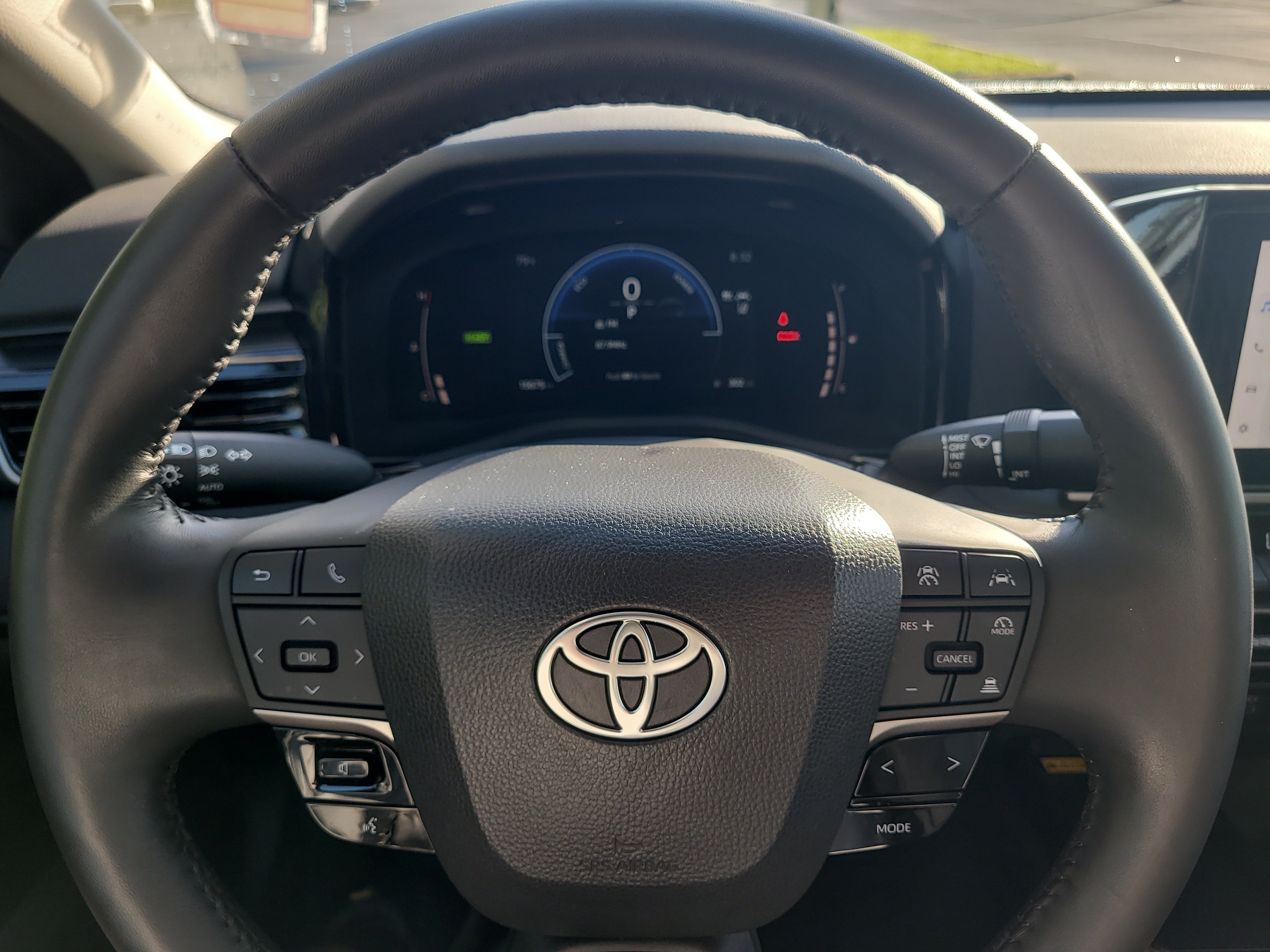 Certified 2025 Toyota Camry LE w/ Convenience Package FWD image 27
