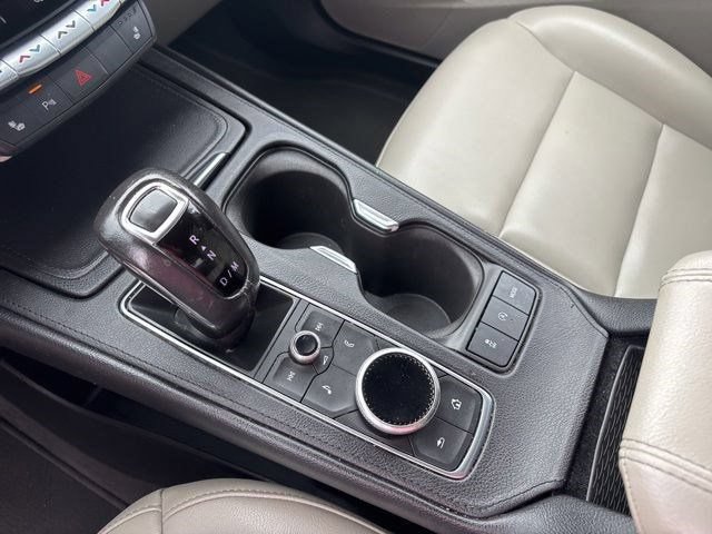 Used 2019 Cadillac XT4 Luxury w/ Cold Weather Package FWD image 26