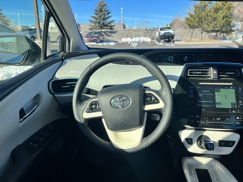 Used 2016 Toyota Prius Three image 19