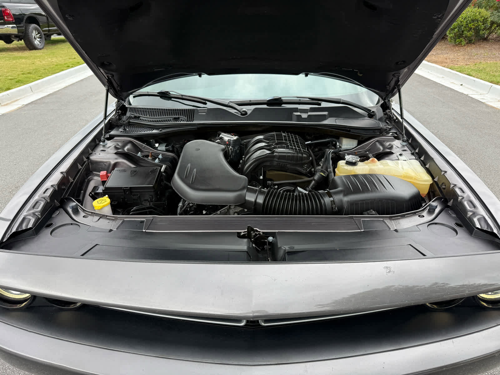 Used 2019 Dodge Challenger SXT w/ Driver Convenience Group RWD image 28