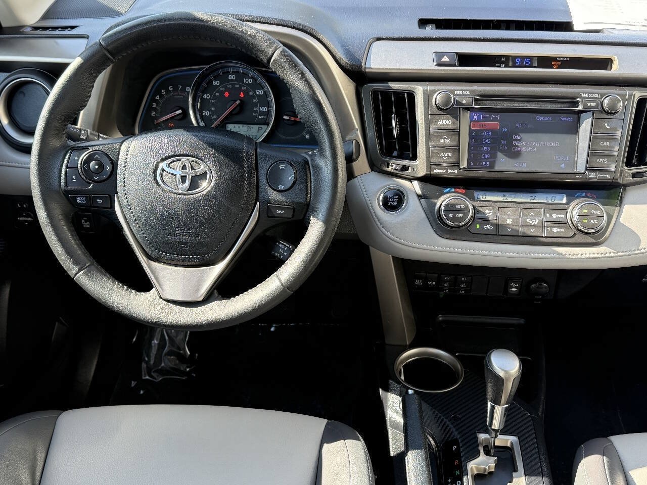 Used 2013 Toyota RAV4 Limited FWD image 7