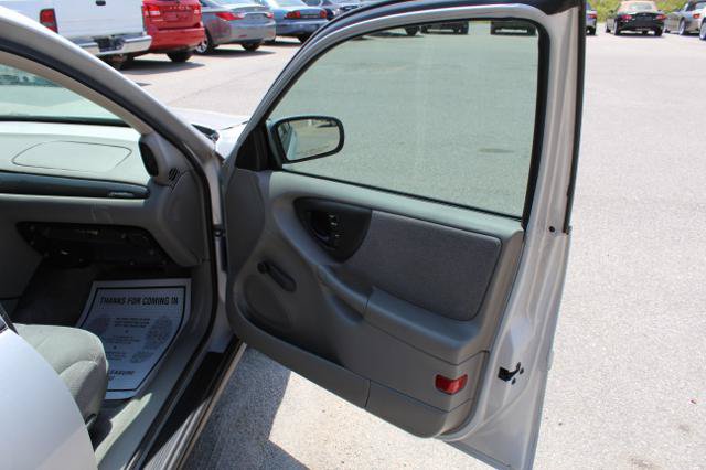 Used 2001 Chevrolet Malibu V6 FWD image 20