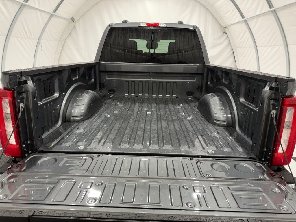 New 2026 Ford F350 XLT w/ Tremor Off-Road Package AWD/4WD image 4