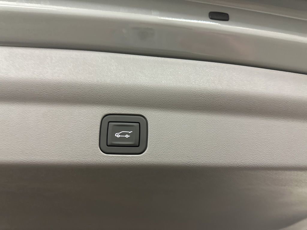 New 2026 Cadillac Escalade IQL Luxury image 24