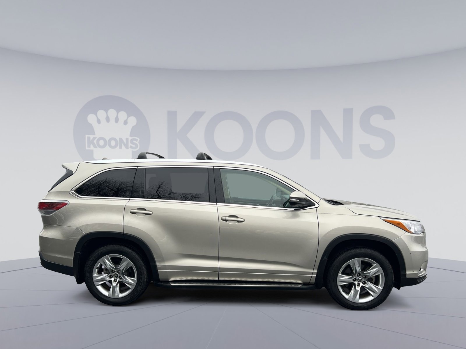 Used 2016 Toyota Highlander Limited image 8