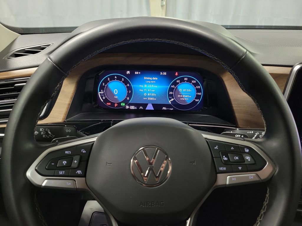 Used 2024 Volkswagen Atlas SE image 14