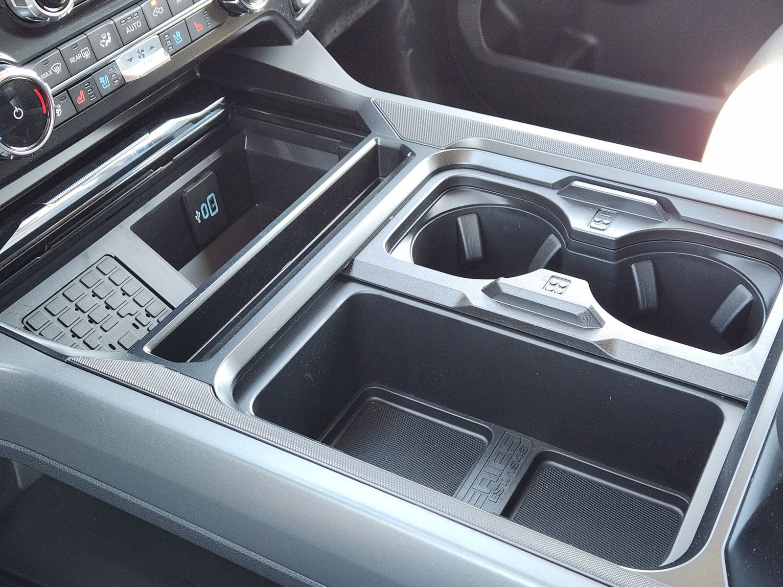 New 2026 Ford F250 Lariat w/ Lariat Ultimate Package image 19