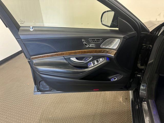 Used 2016 Mercedes-Benz S 550 4MATIC Sedan image 14