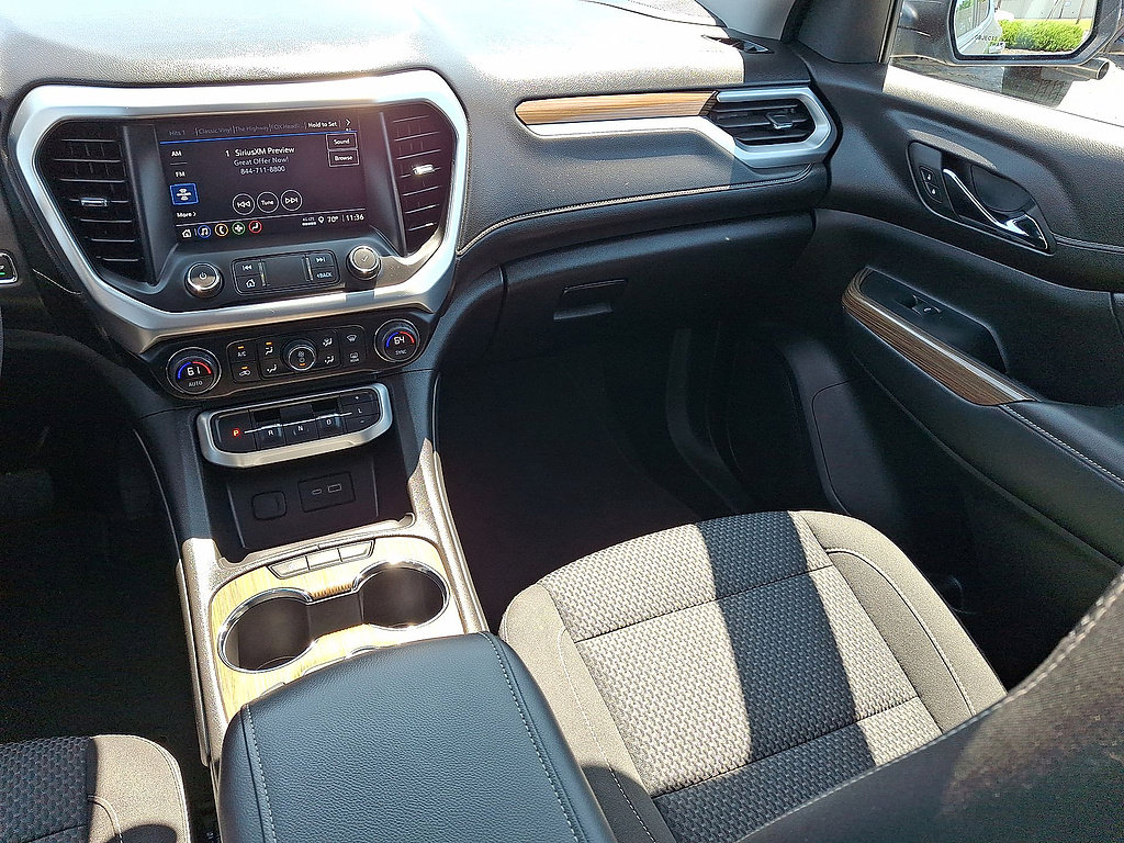 Used 2023 GMC Acadia SLE w/ Driver Convenience Package AWD/4WD image 11