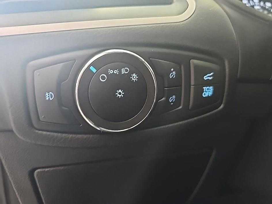 Used 2023 Ford Edge SEL w/ Convenience Package AWD/4WD image 14