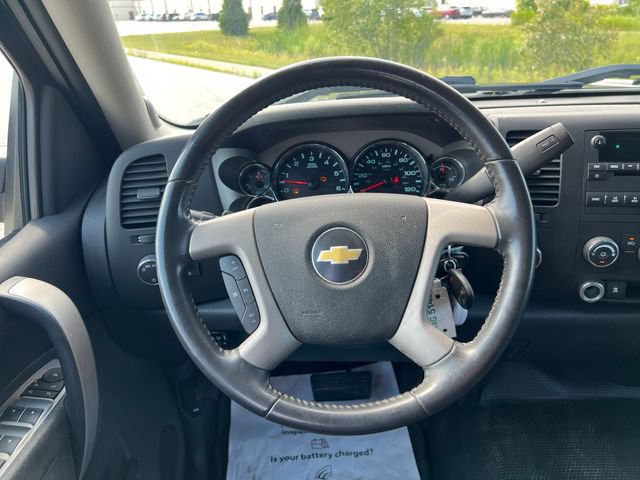 Used 2010 Chevrolet Silverado 1500 LT AWD/4WD image 18