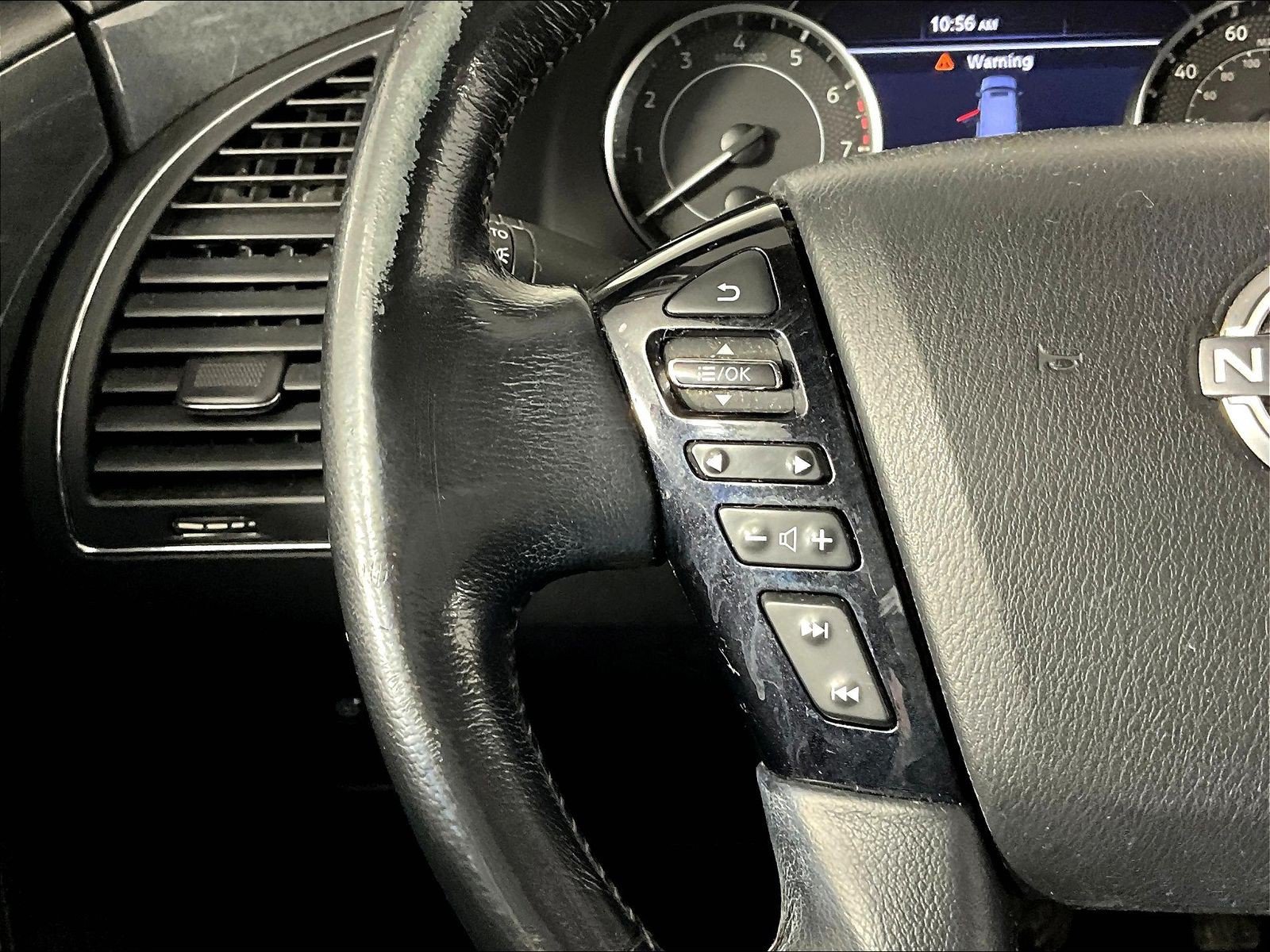 Used 2021 Nissan Armada SV AWD/4WD image 10