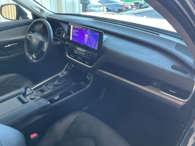 Used 2025 Toyota Grand Highlander FWD image 26