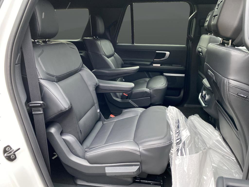 New 2026 Ford Expedition Max Platinum w/ Stealth Appearance Package AWD/4WD image 43