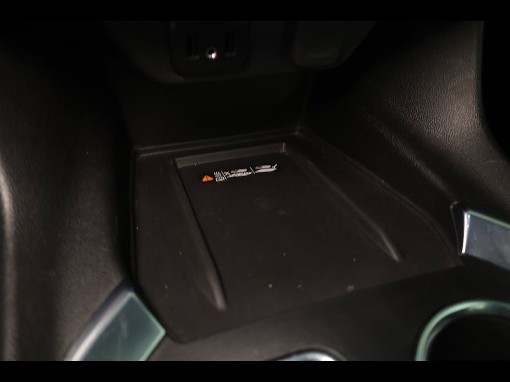 Used 2023 Chevrolet Traverse LT w/ LPO, Floor Liner Package image 30