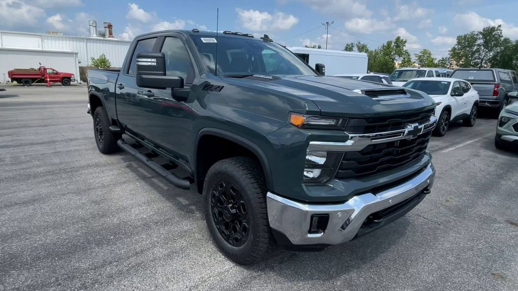 New 2026 Chevrolet Silverado 2500 LT w/ All Star Edition AWD/4WD image 4